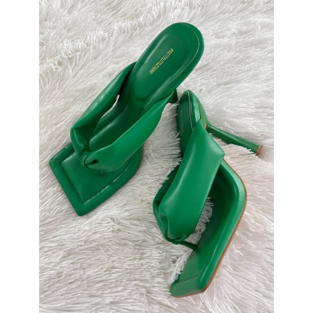 PrettyLittleThing Green Bow Detail Square Toe Heeled Mules Womens Size 7
